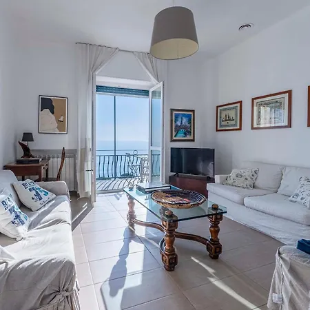 아파트 Breath-taking Portofino Promontory Seaview